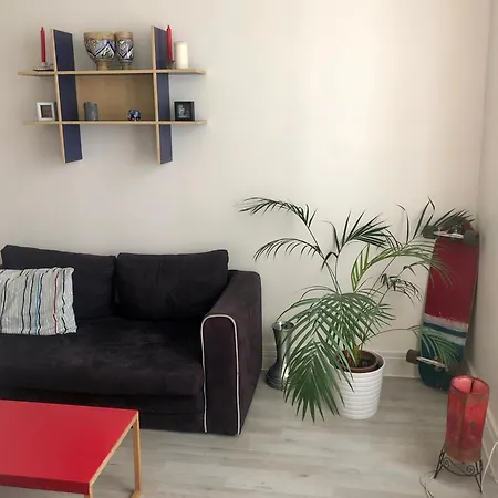Apartment Cute And Quiet In Montmartre Paris