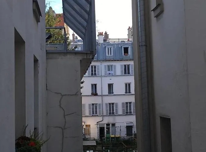 Appartamento Cute And Quiet In Montmartre Parigi